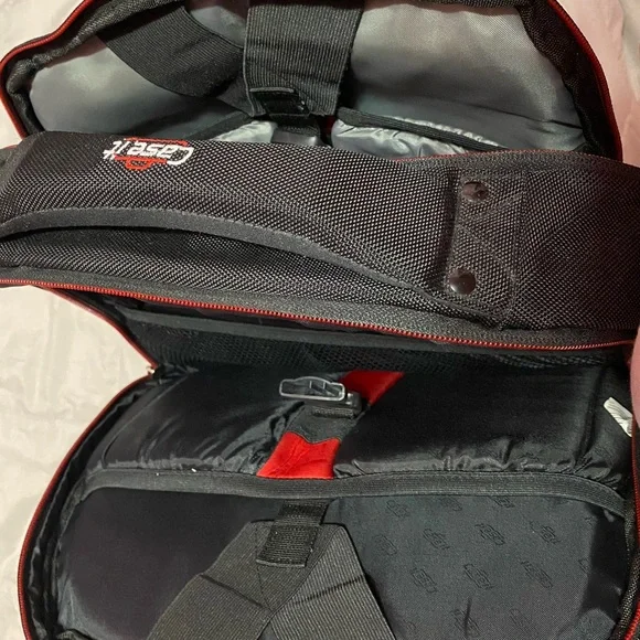 Case-It Utility & Travel Backpack - Picture 7 of 12